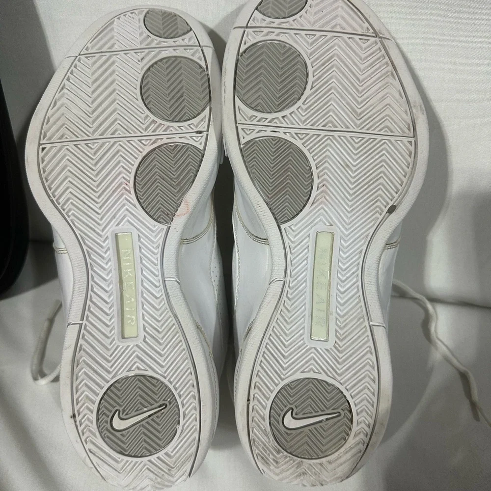Nike White Leather High-Tops